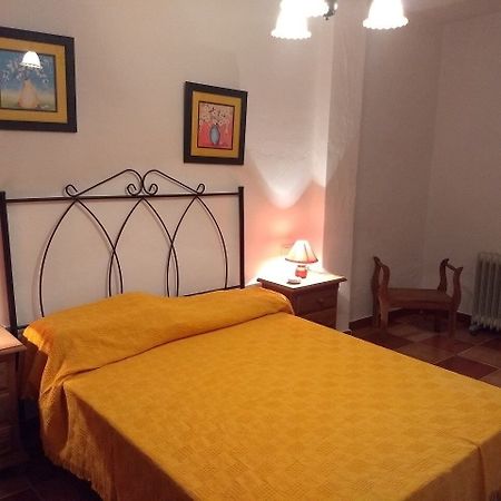 Apartamentos Mirador De Jubrique Екстериор снимка